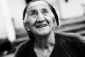 7.Nikon D200+50/1.4 @ f2.8, облачно небе